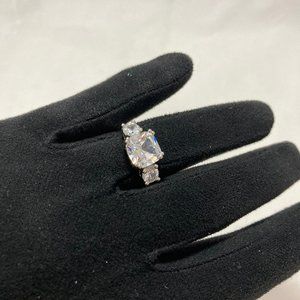 Three Stone Zircon Statement Ring Size 8